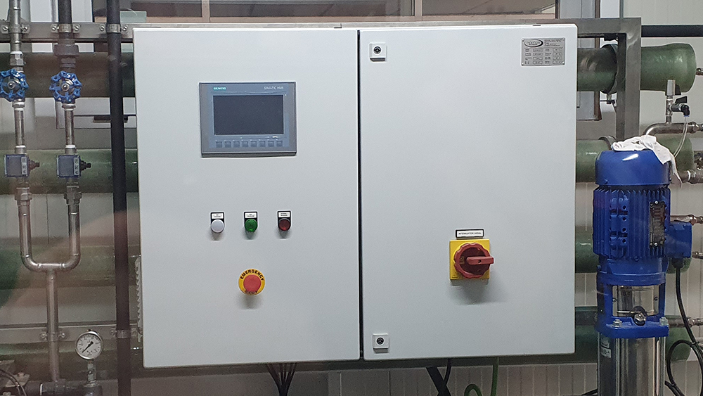 QUADRO ELETRICO P/ UNIDADE PILOTO DE OSMOSE INVERSA PARA EFS